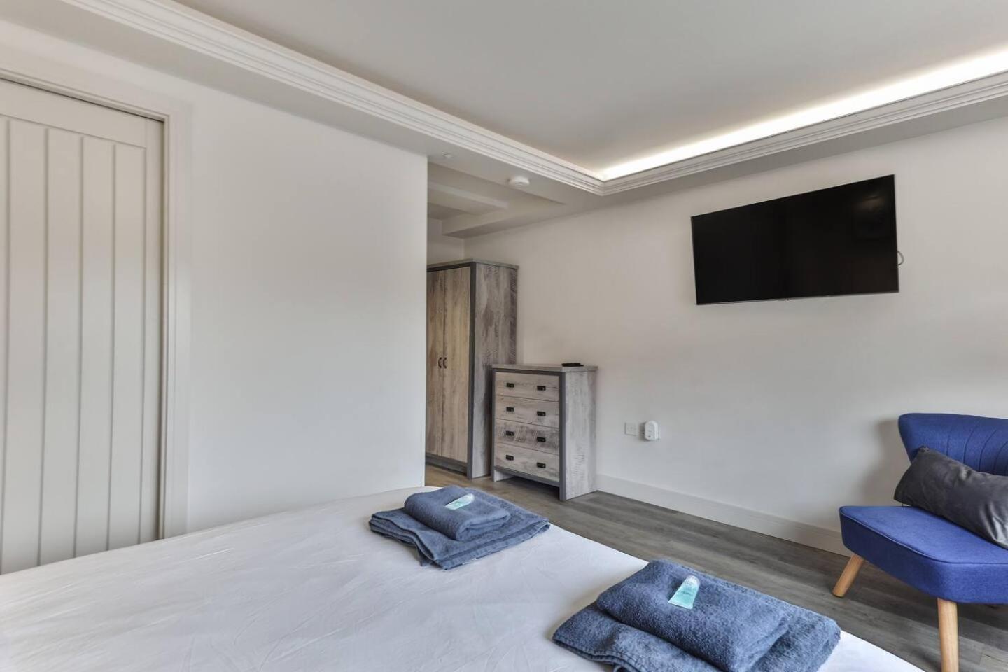 Spacious, Modern 2 Bed Apartment With Ensuites Sheffield Bagian luar foto